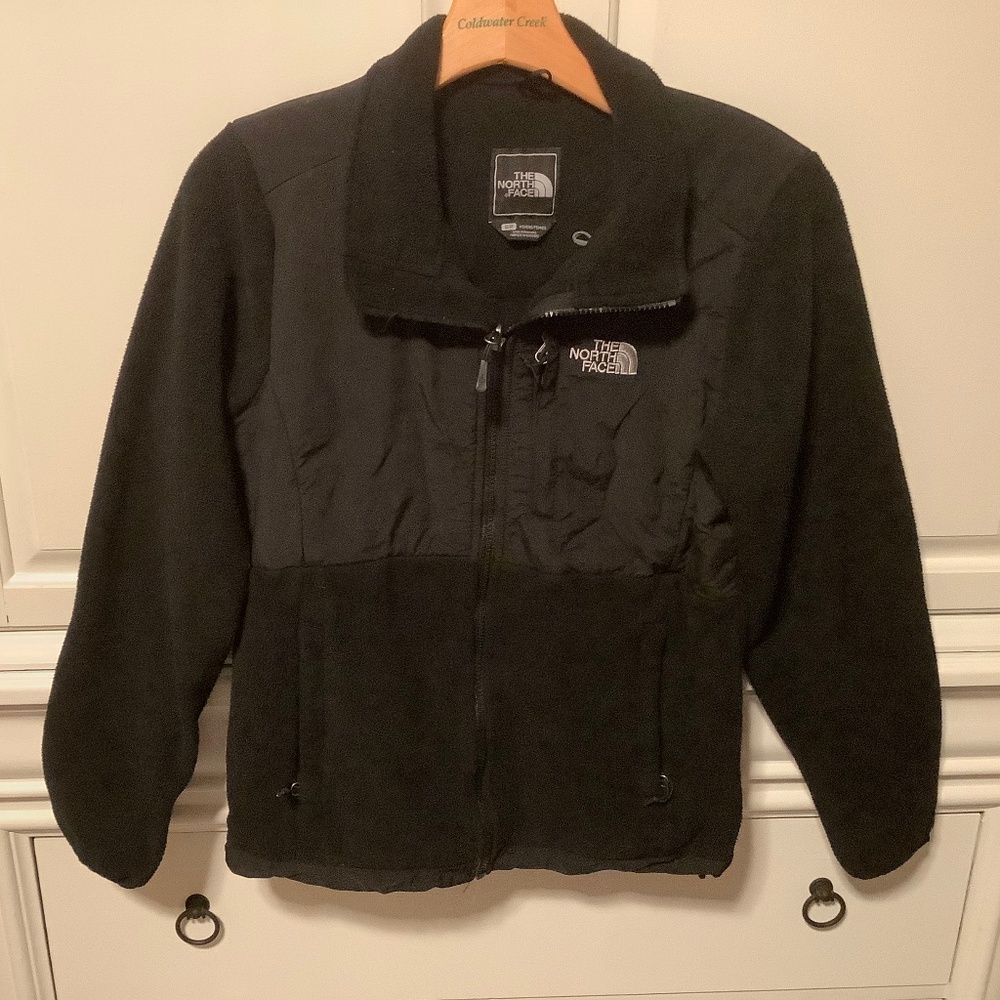 The North Face Polartec  woman’s S/P black full zip  fleece jacket, preowned